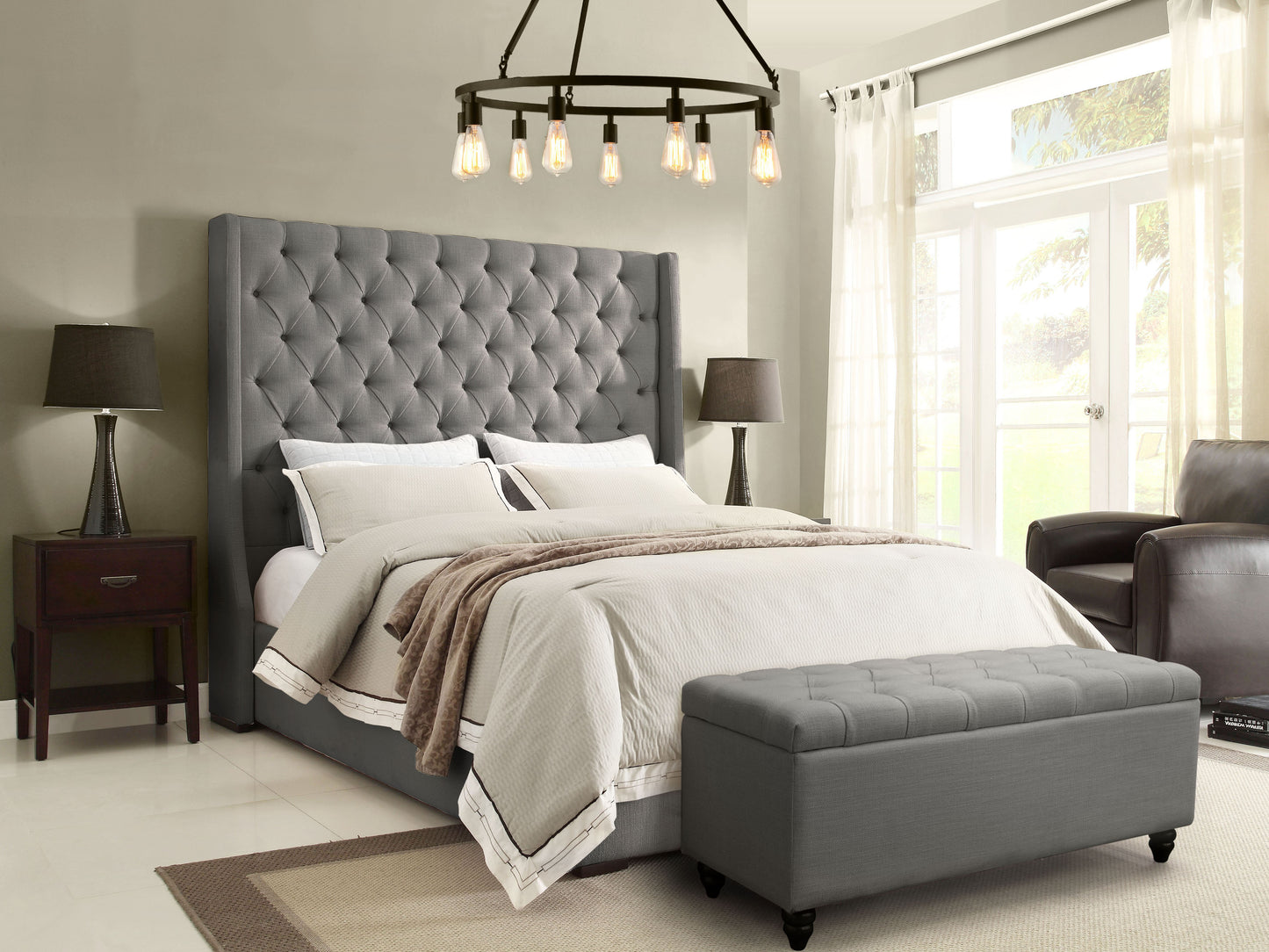 Park Avenue Eastern King Tufted Bed