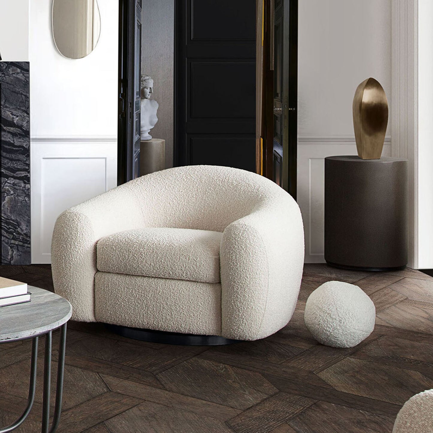 Pascal Swivel Chair