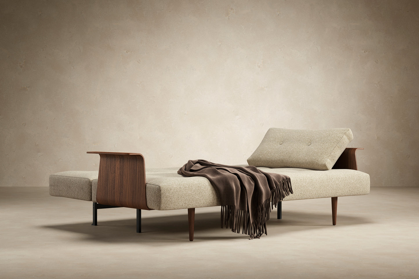 Recast Plus Sofa w/Arms