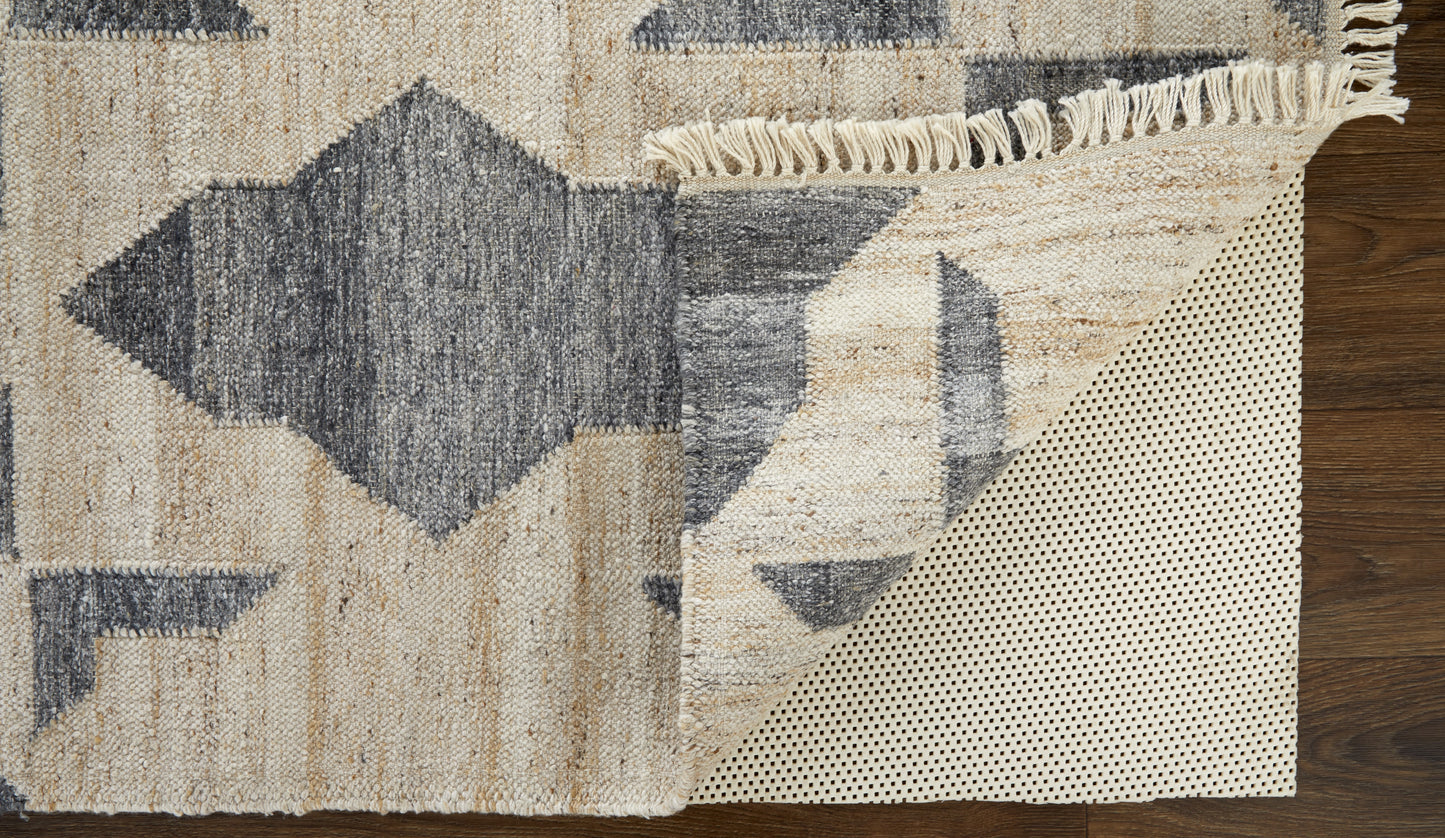 Beckett Transitional Gray/Beige Rug