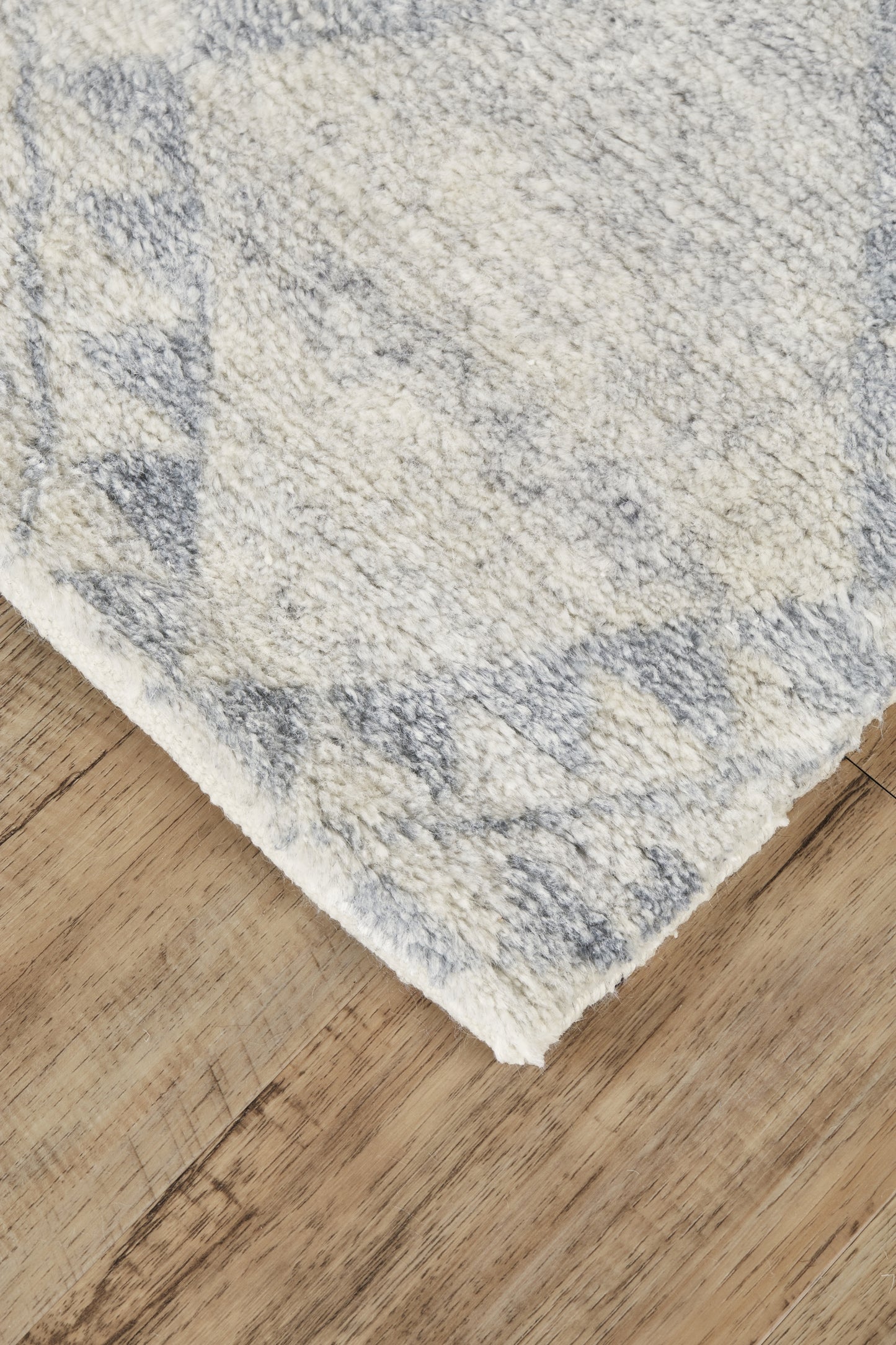 Abytha Moroccan Diamond Hand-Knot Rug