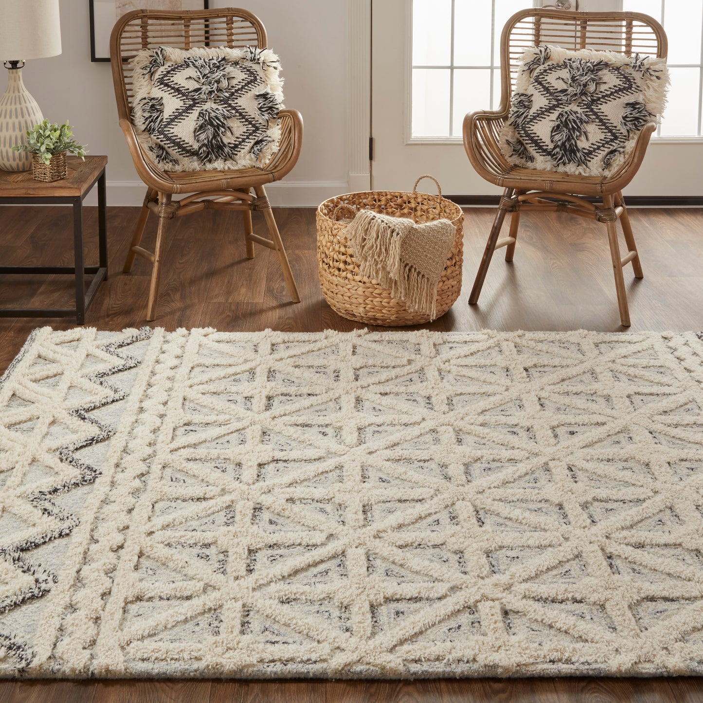 Anica Moroccan Wool w/Diamond Lines Rug