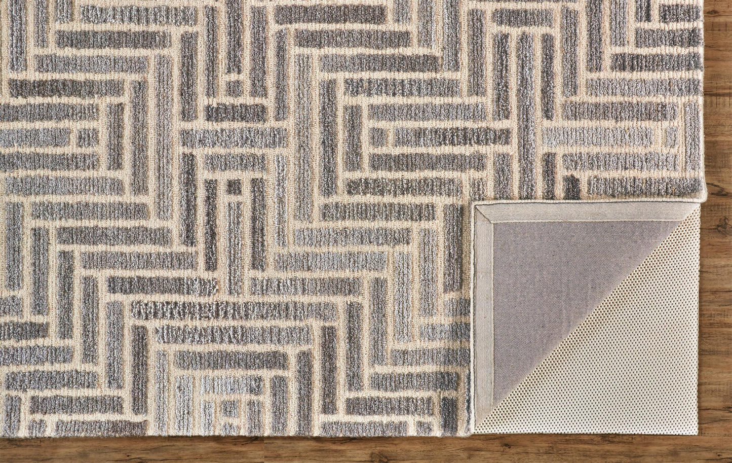 Asher Diamond Medallion Wool Rug