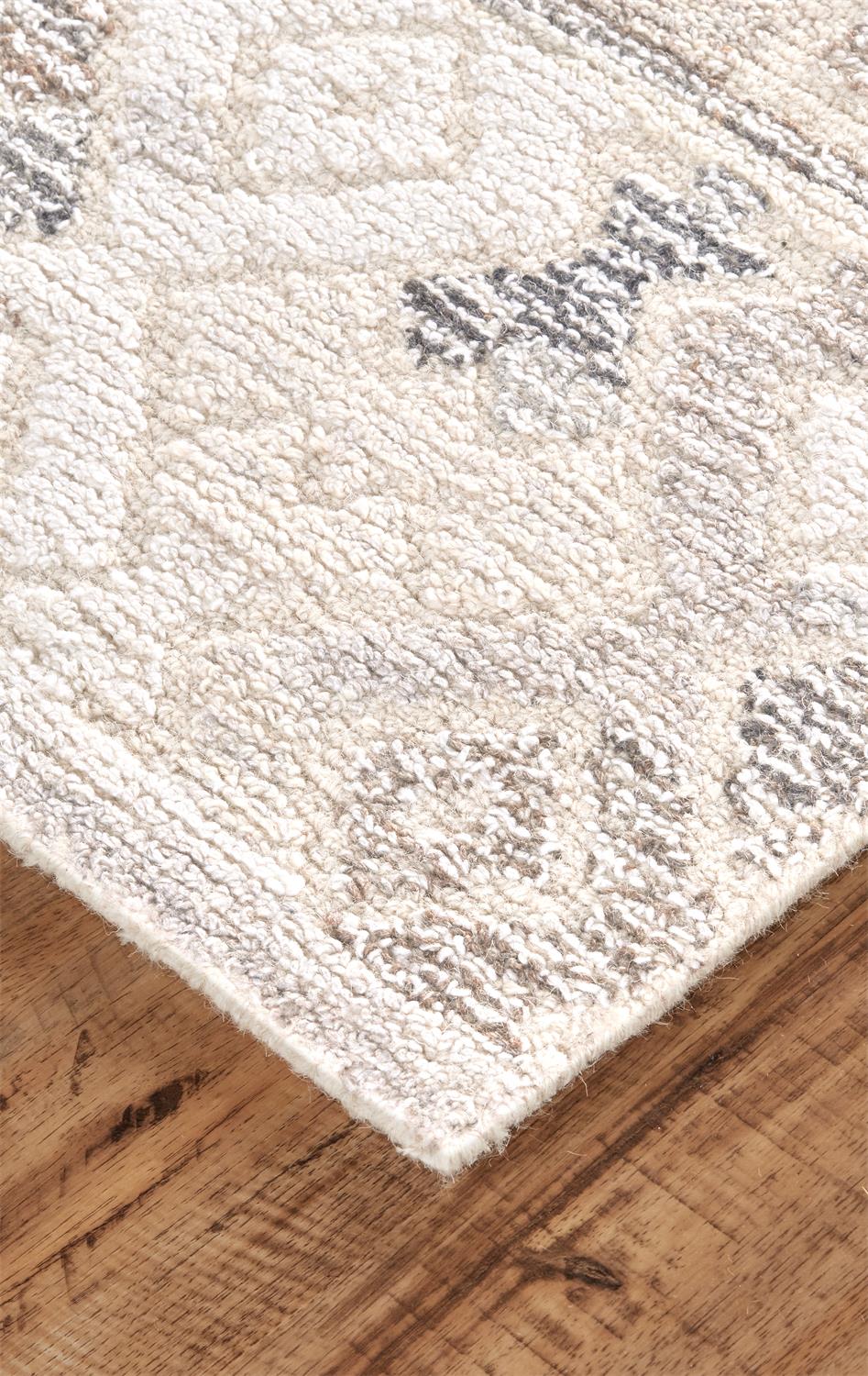 Asher Gradient Distressed Diamond Wool Rug