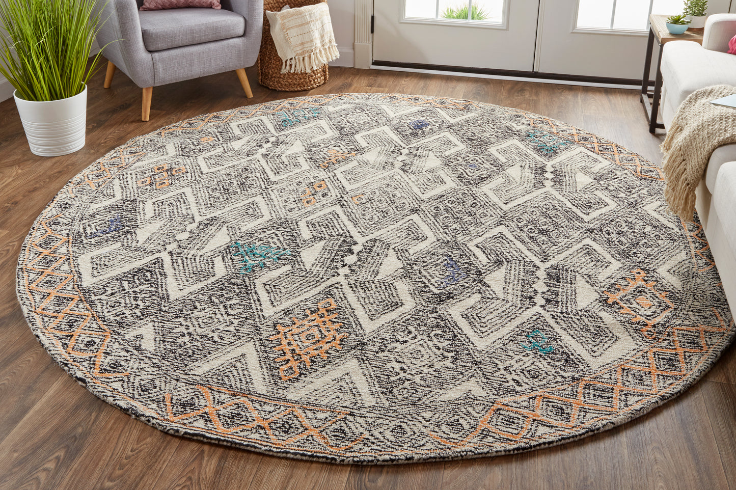 Arazad Tufted Tribal Diamond Rug