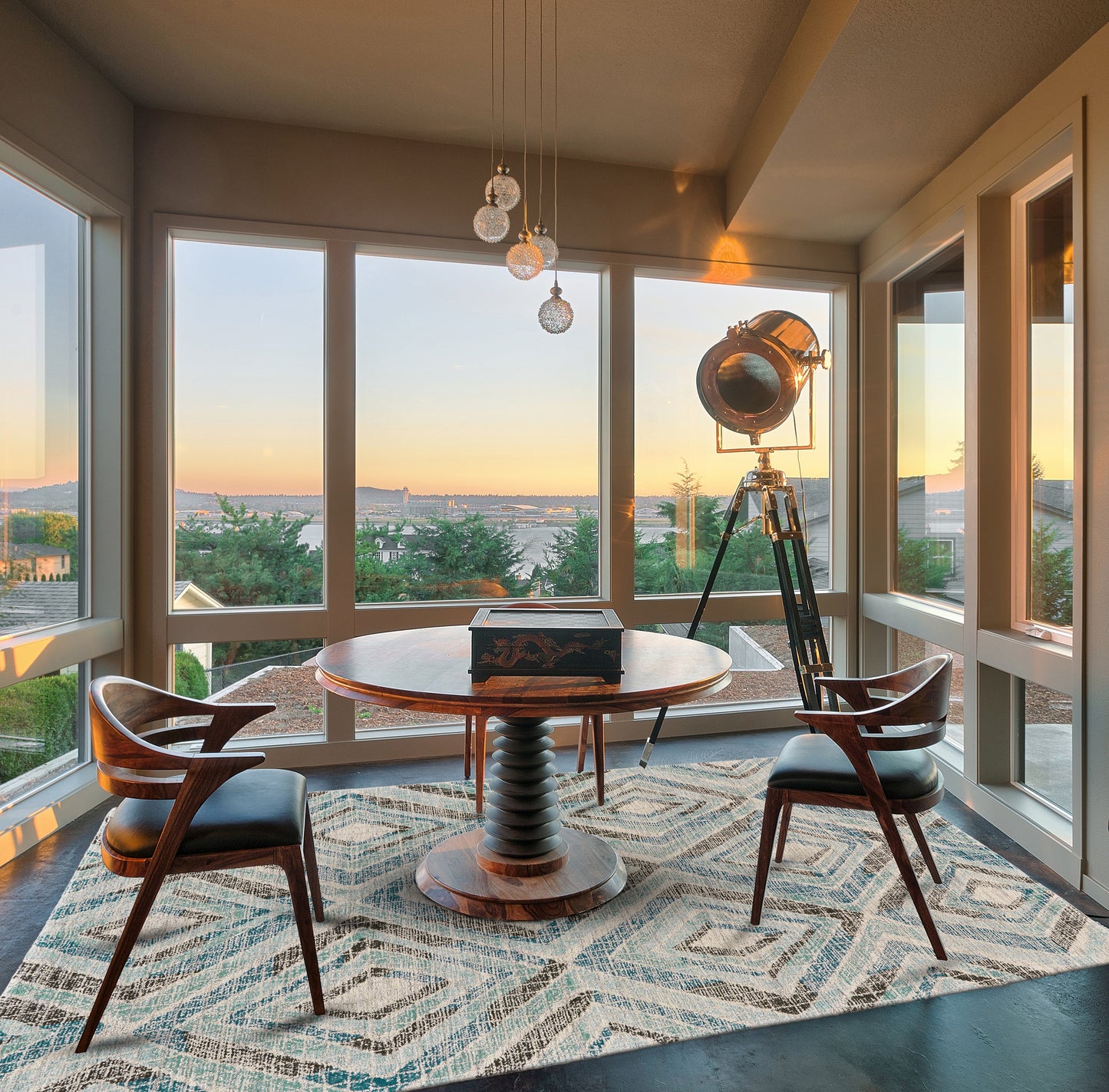 Arazad Retro Styled Modern Rug