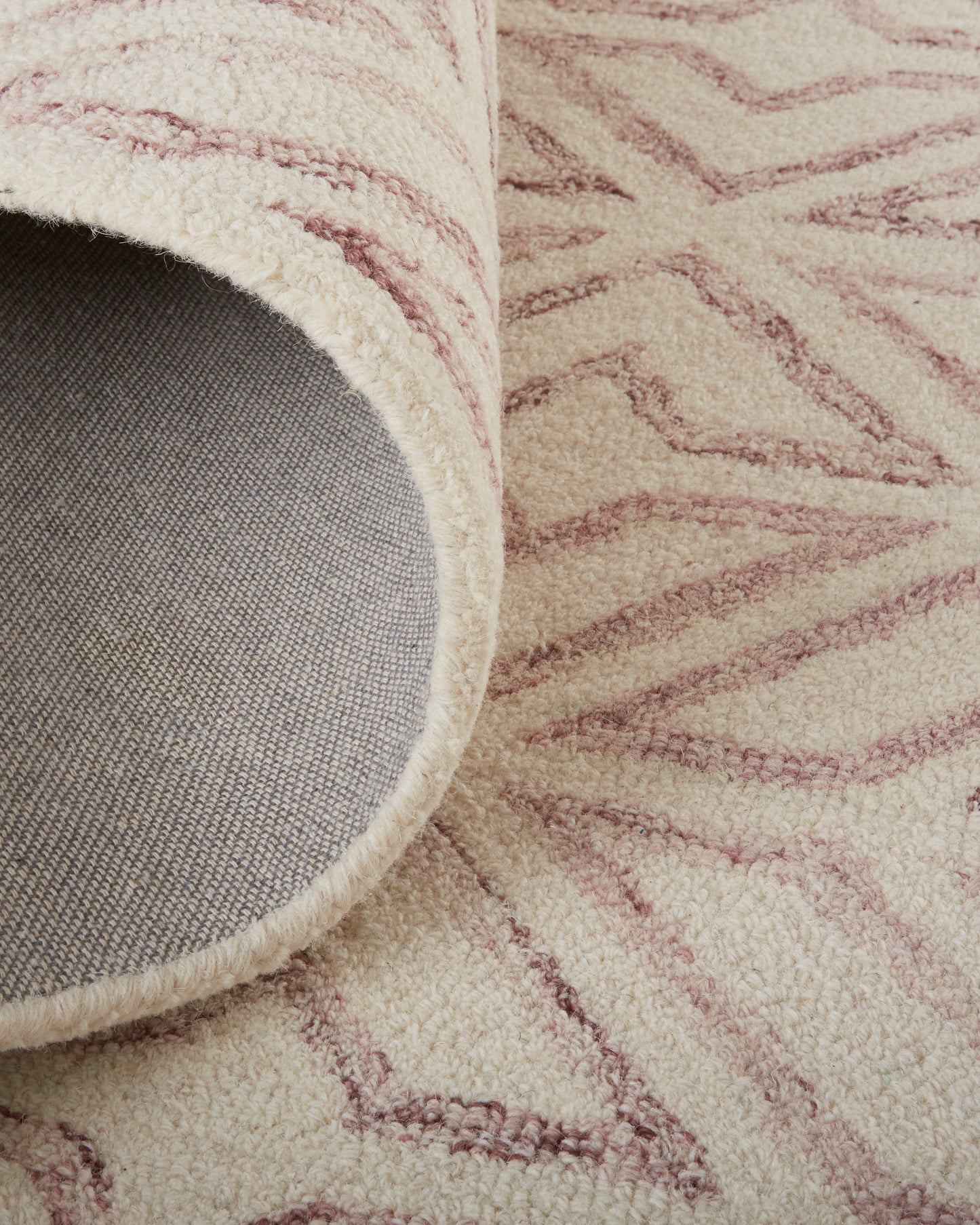 Asher Gradient Distressed Diamond Wool Rug