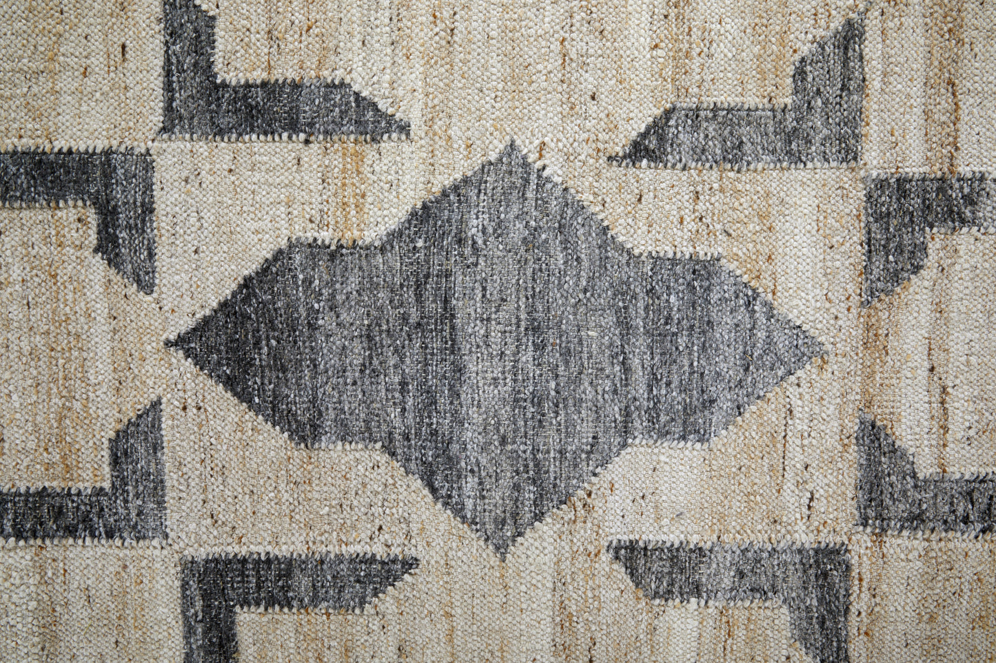 Beckett Transitional Gray/Beige Rug