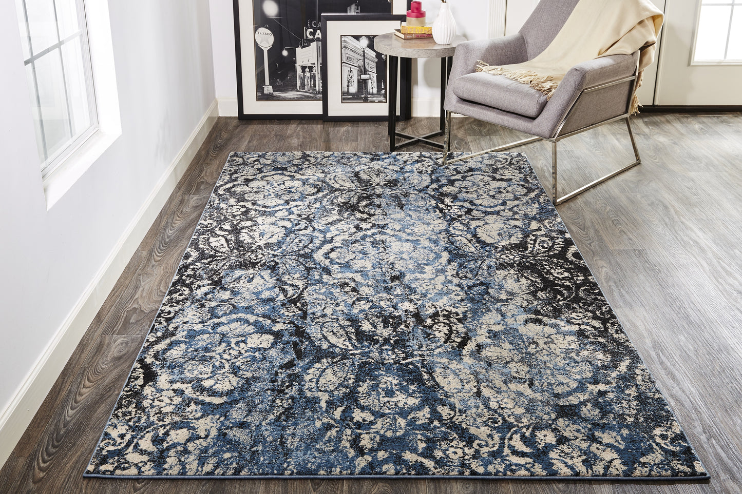 Ainsley Modern Distressed Floral Rug