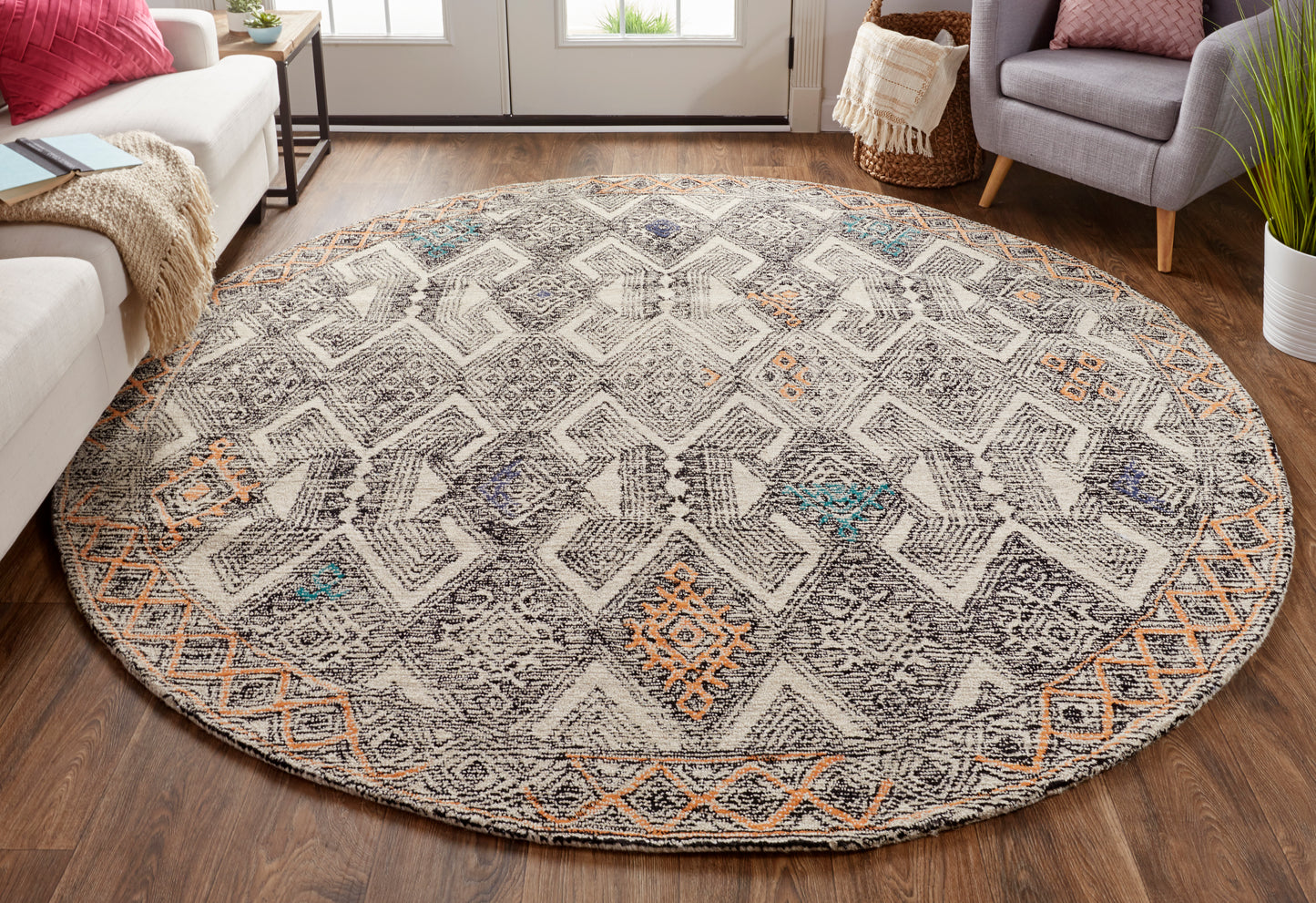 Arazad Tufted Tribal Diamond Rug
