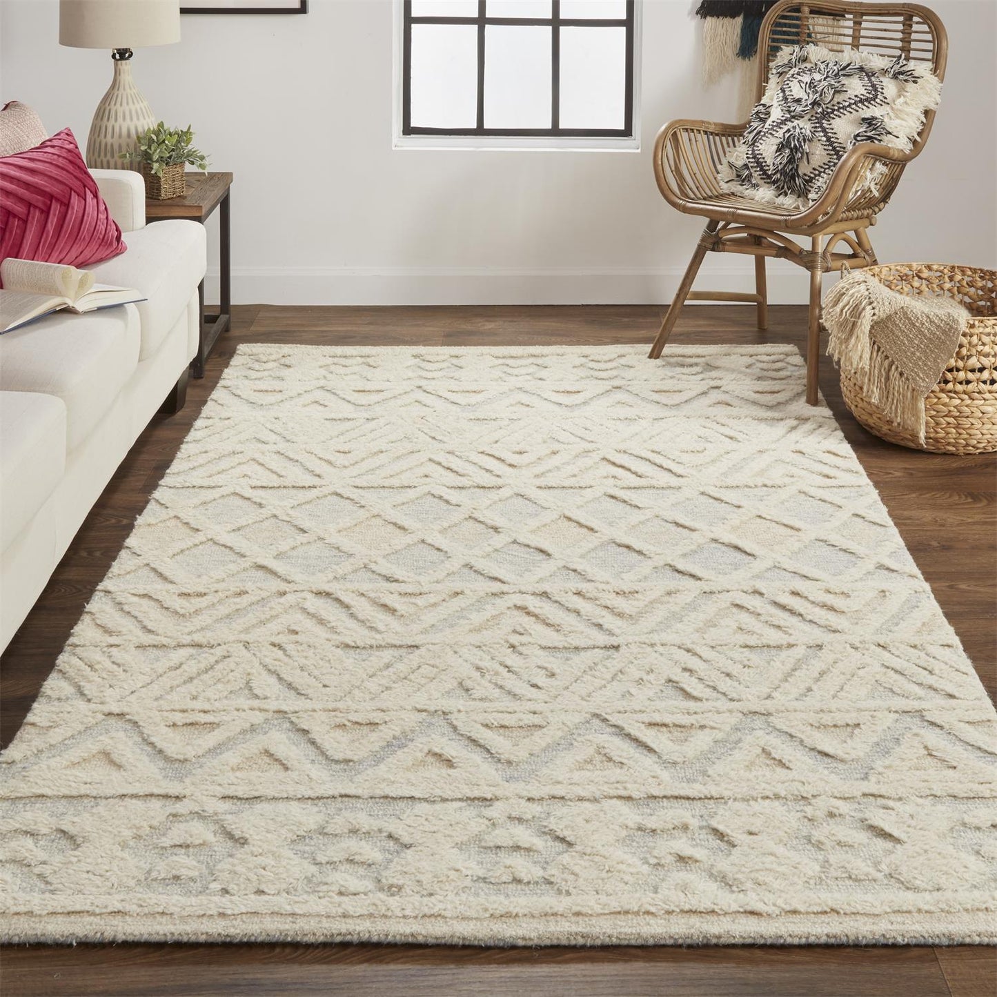 Anica Moroccan Chevorn Wool Tufted Rug